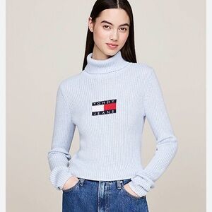 Tommy Hilfiger Cropped Turtleneck Sweater
